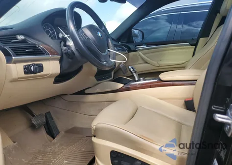 2013 BMW X6 xDrive35I z USA, uszkodzony, nr VIN 5UXFG2C53DL788350